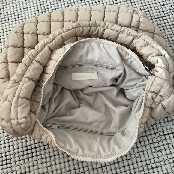 Free People Quilted Carryall Bag - Picture 4 of 10